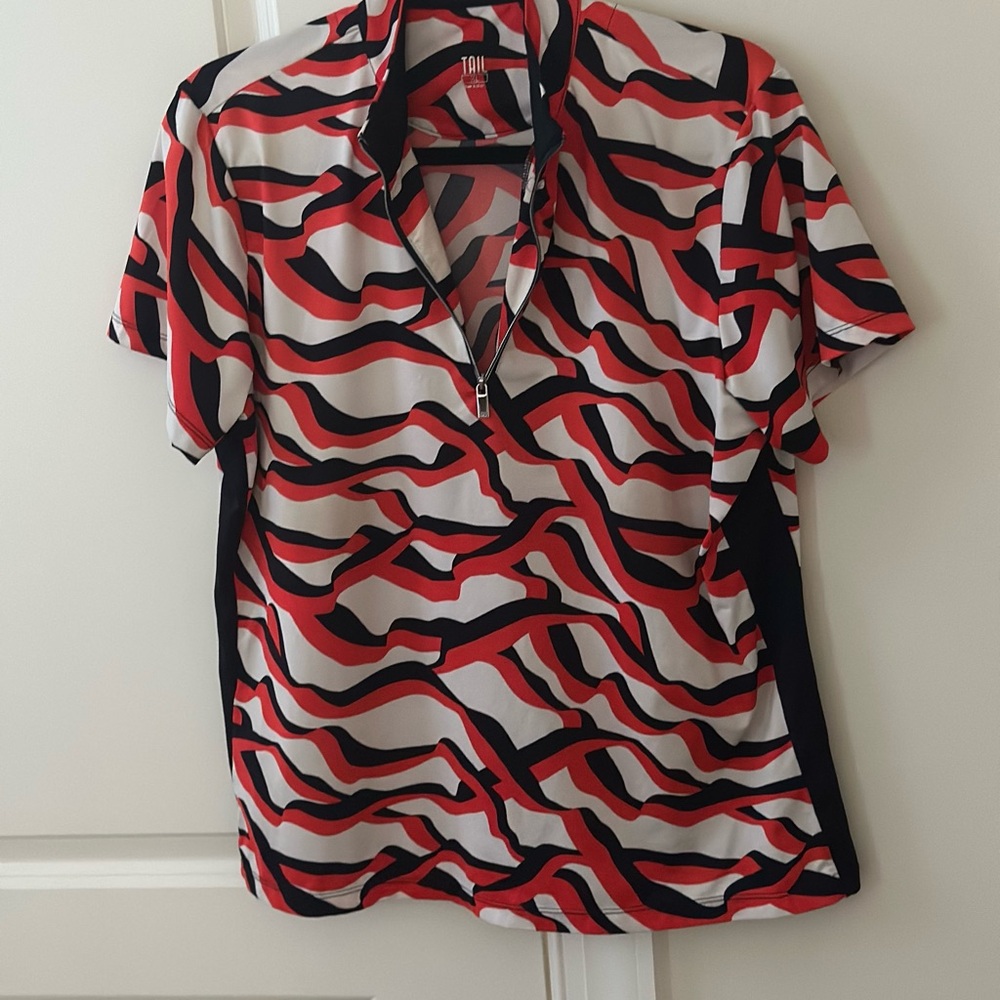 Women’s zipper golf shirt